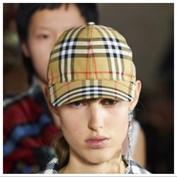 FABULOUS PLAID PRINT CAP - Picture 7 of 7